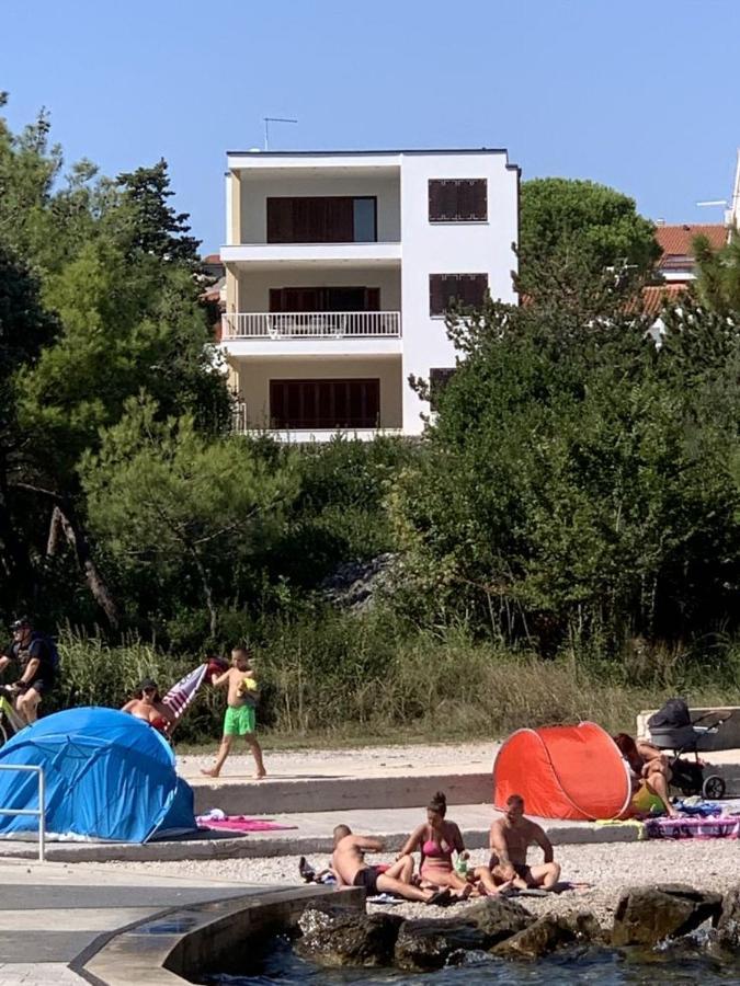 Apartman Jezevac Krk Town Eksteriør billede