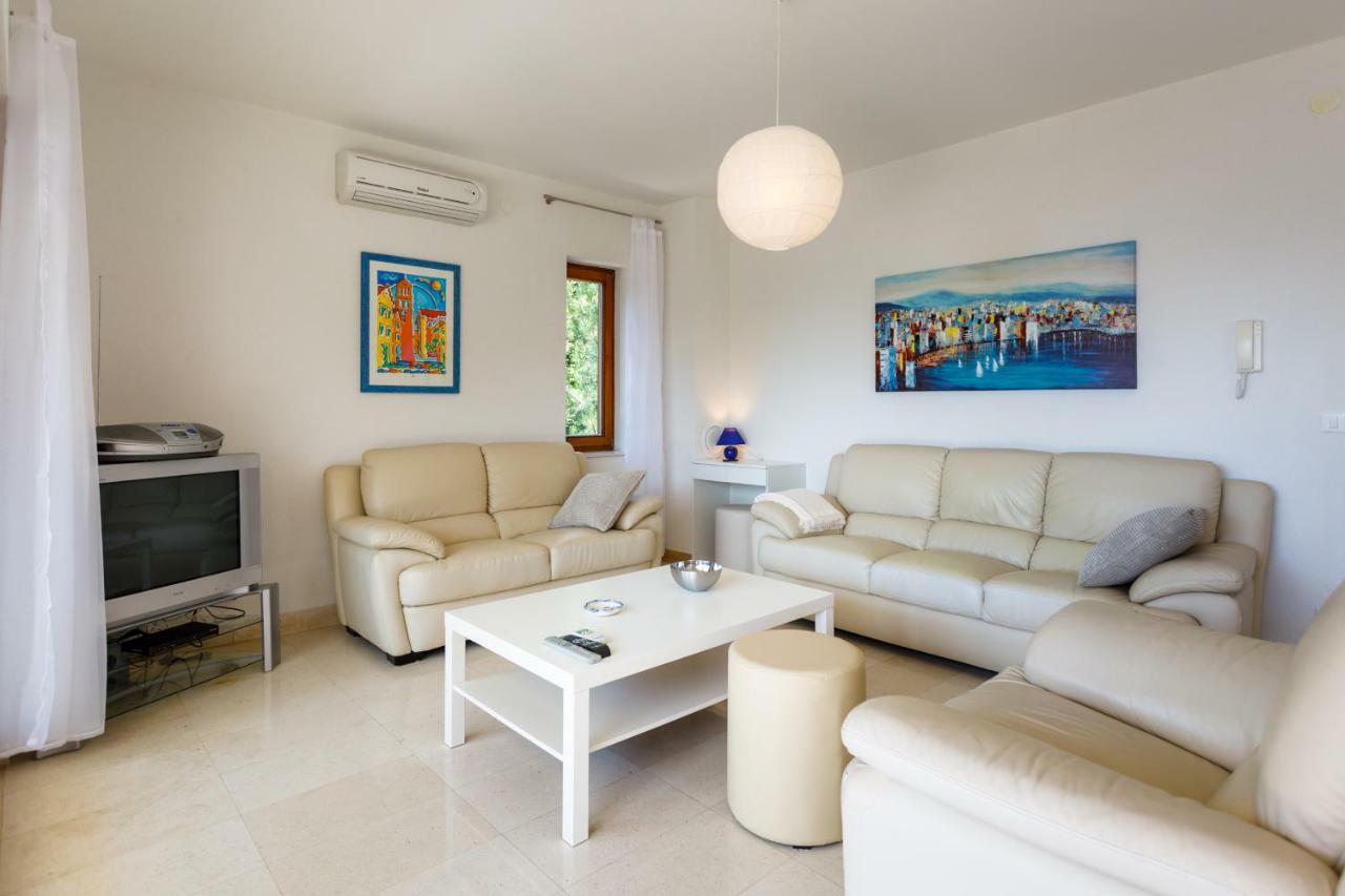 Apartman Jezevac Krk Town Eksteriør billede