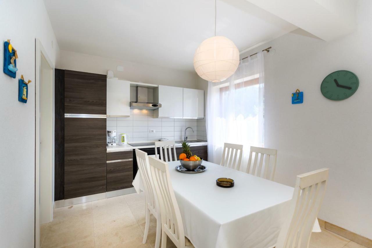 Apartman Jezevac Krk Town Eksteriør billede